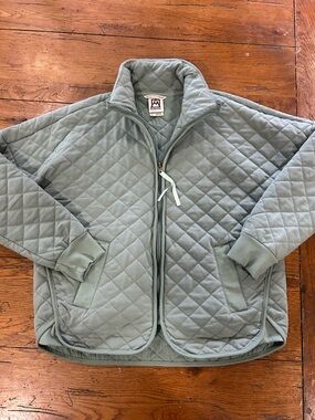 Avalanche Quilted Zip-Up Jacket in Sage Green